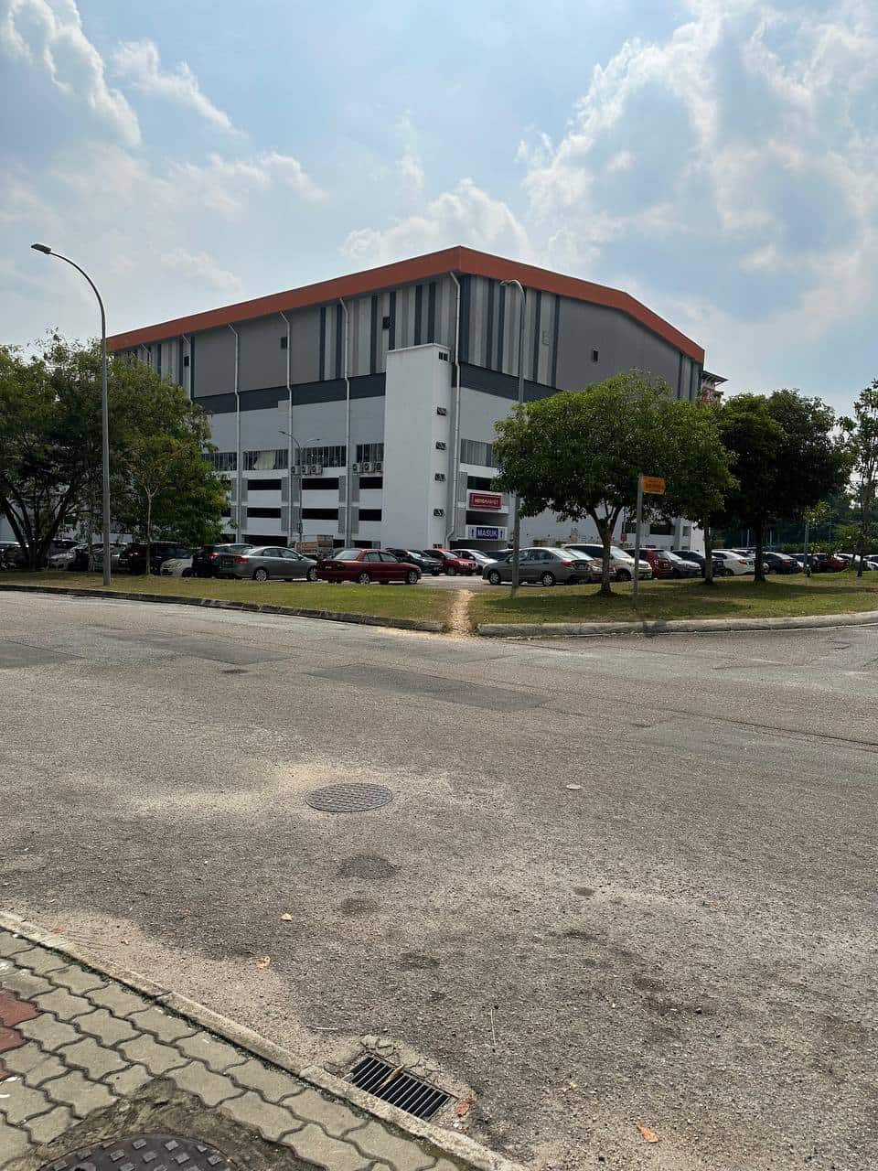 Ground Floor Corner Shoplot Taman Desa Tebrau 2