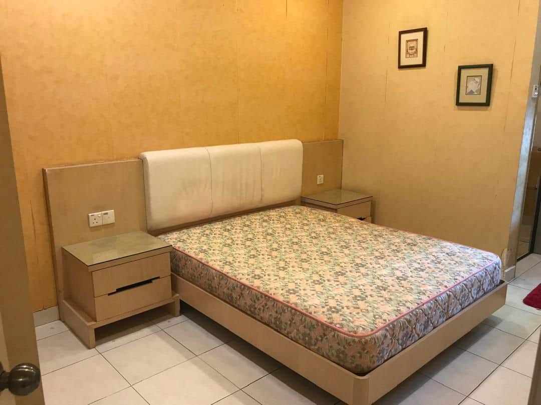 Condominium Kempas 5