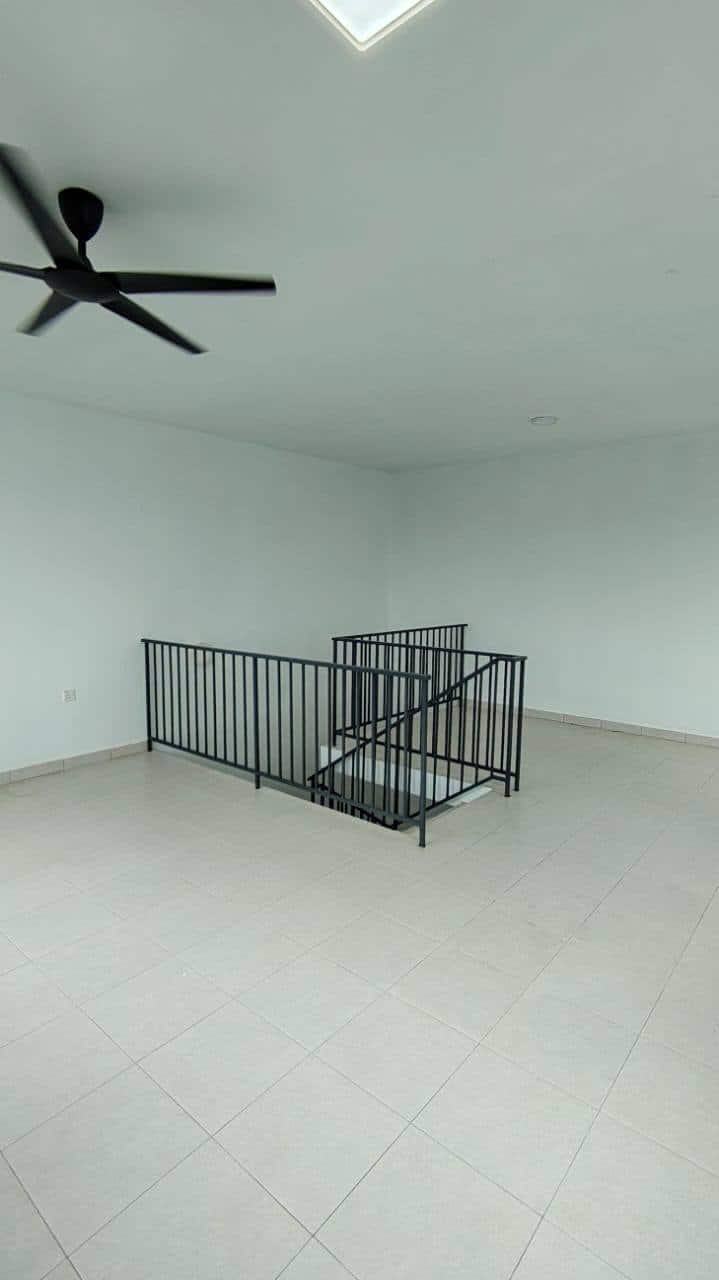 2.5-Storey End Lot Taman Pulai Mutiara 2 4