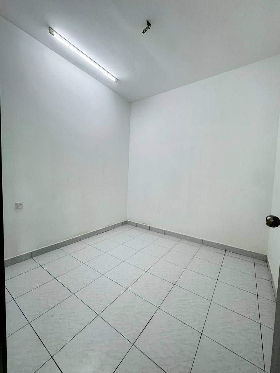 Single Storey Terrace Bandar Indahpura 6