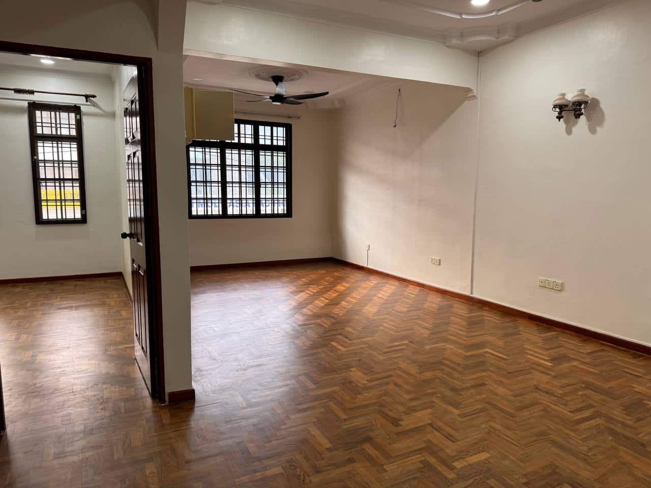 2-Storey Terrace House Taman Molek 4