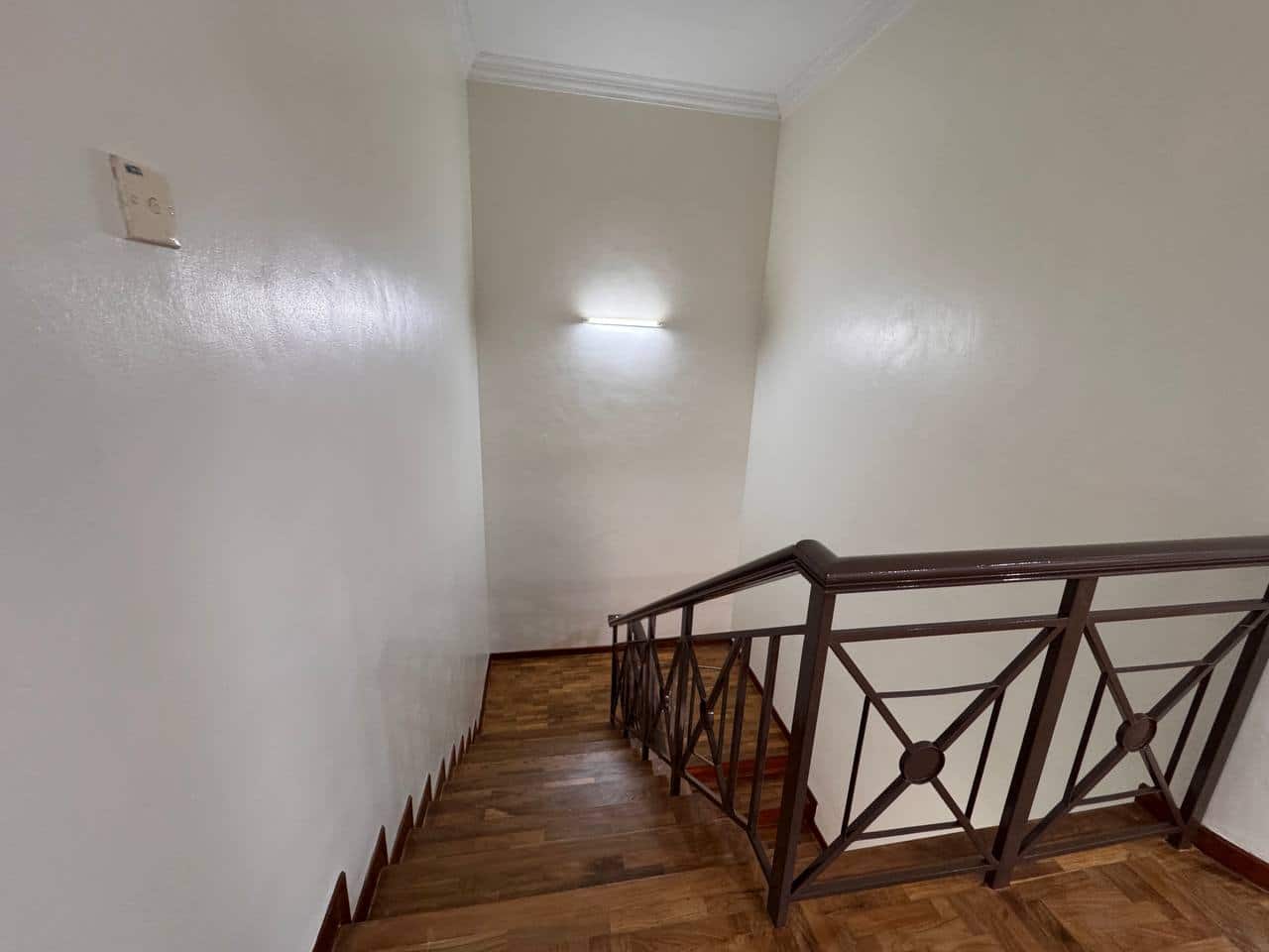 2-Storey Terrace House Taman Molek 11