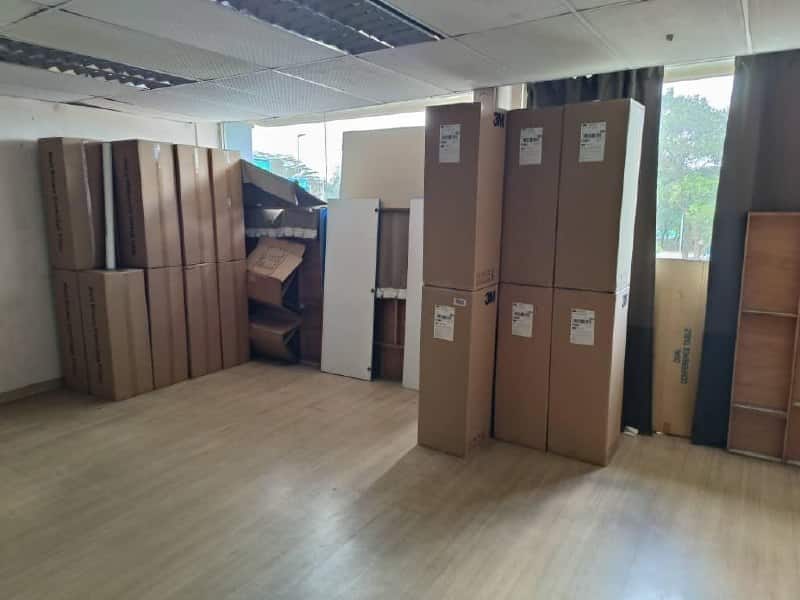 3-Storey Shop Lot Johor Jaya Rosmerah 3