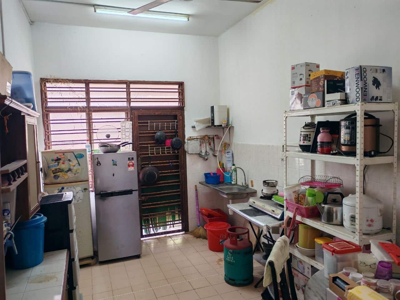 2-Storey Terrace Jalan Merpati, Bandar Putra, Kulai 9