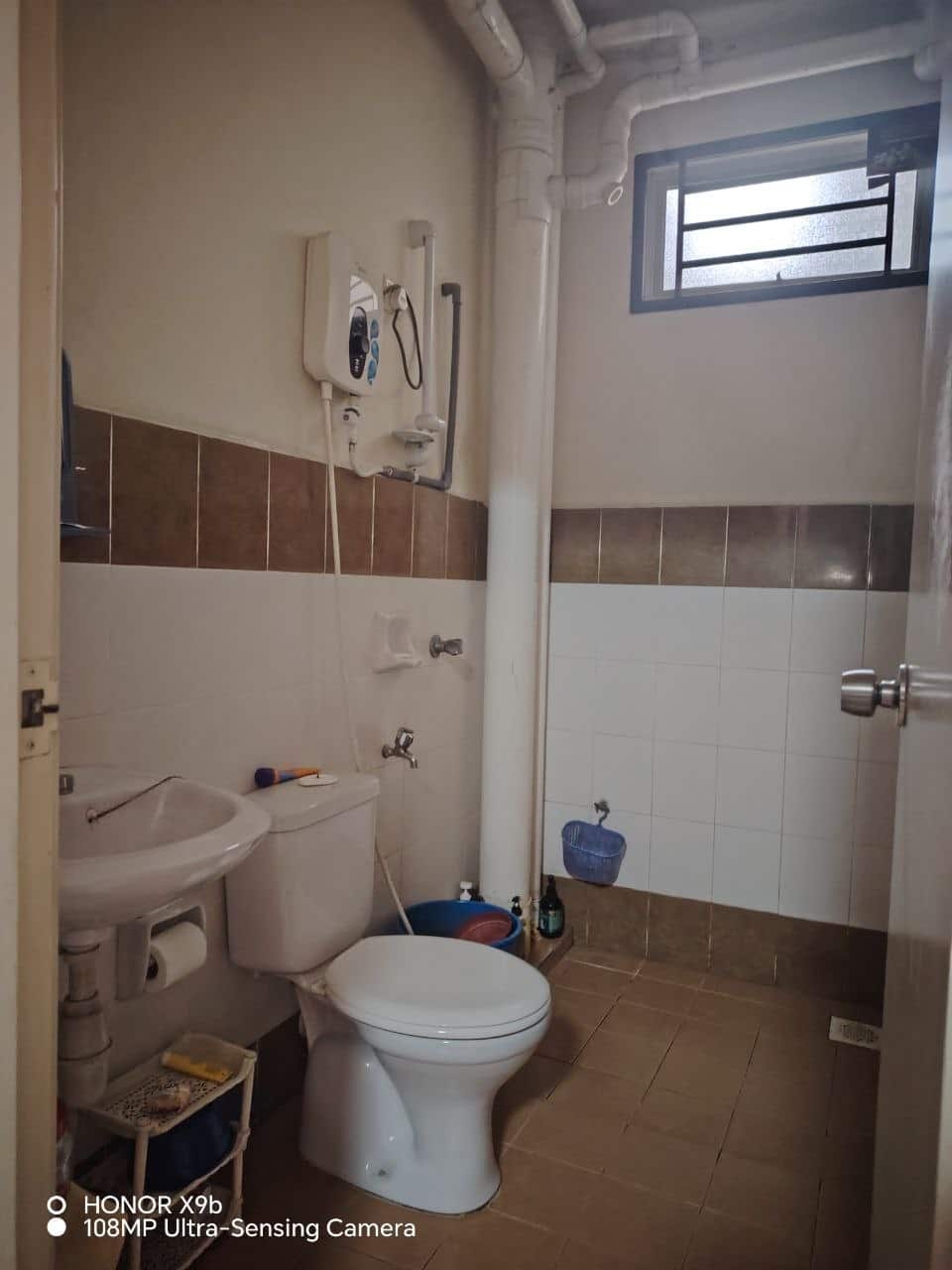Apartment Taman Tampoi Indah 8