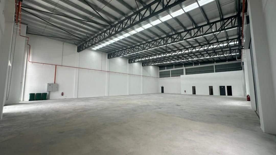 1.5 Storey Semi-D Factory Eco Business Park 1 Phase 3 @ Dato Onn 3
