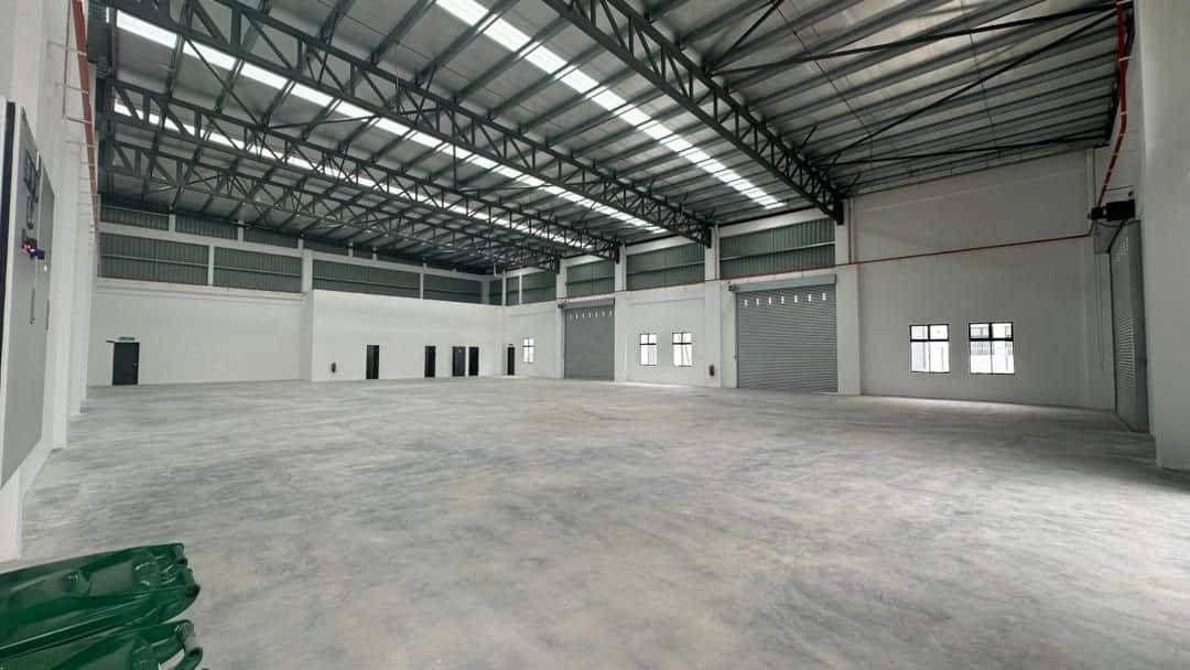 1.5 Storey Semi-D Factory Eco Business Park 1 Phase 3 @ Dato Onn 4