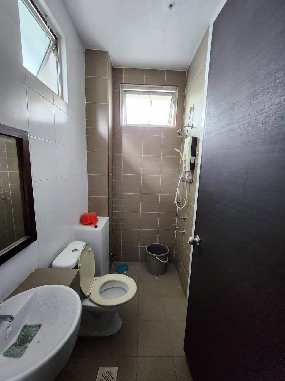 Double Storey Semi-D Taman Ponderosa 11