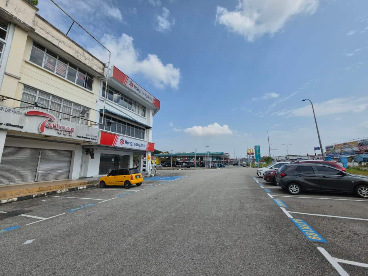 Triple Storey Shoplot Nusa Bestari 3