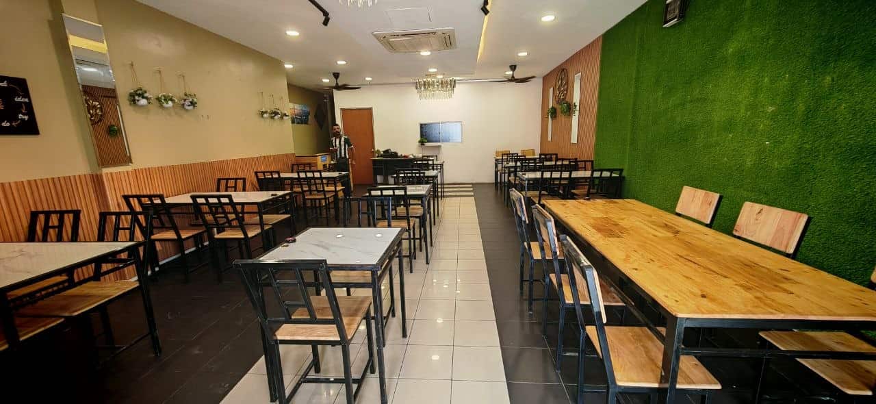 Ground Floor of Double Storey Shoplot Taman Universiti