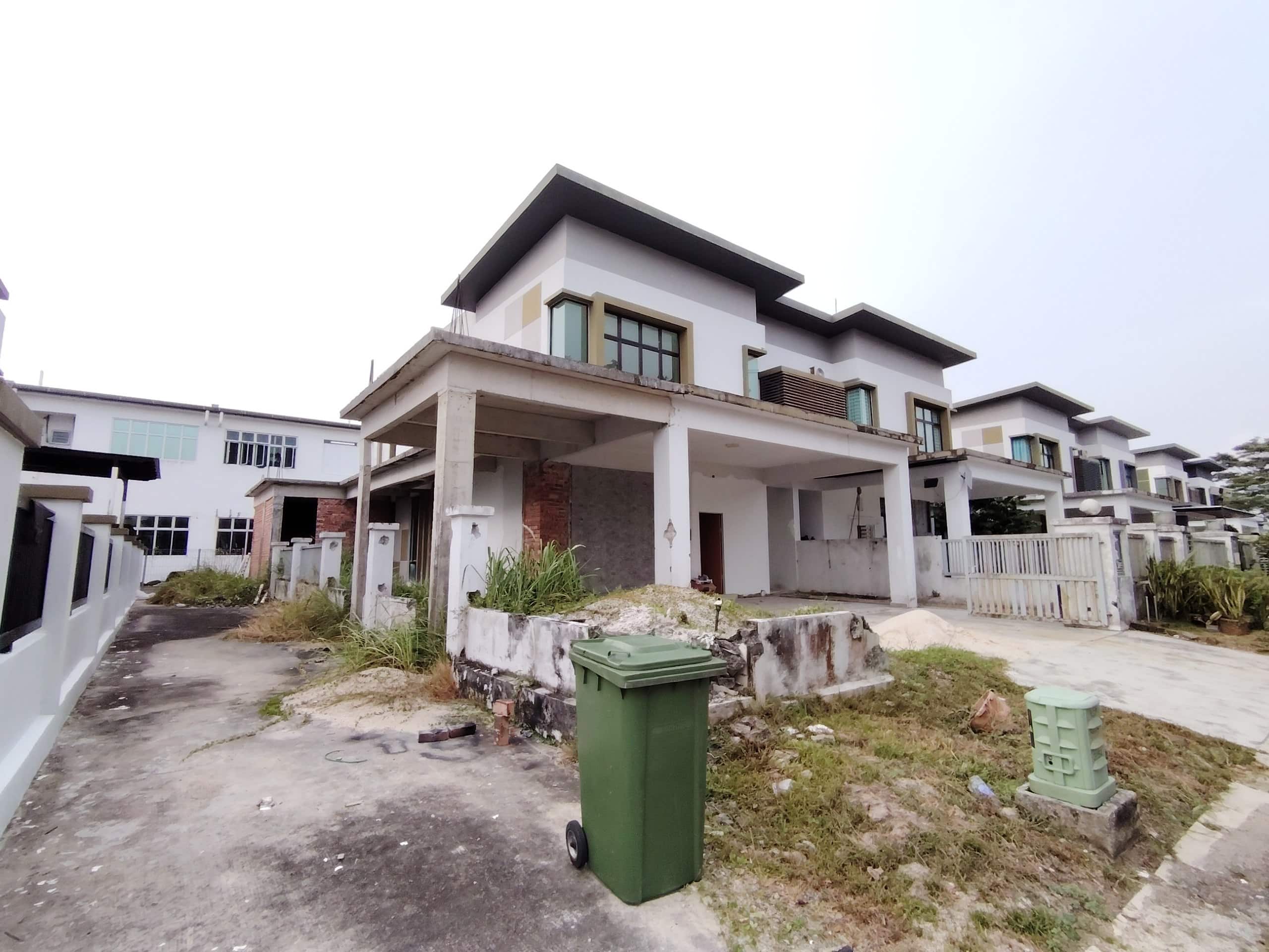 2-Storey Semi-D End Lot Taman Pulai Hijauan 8