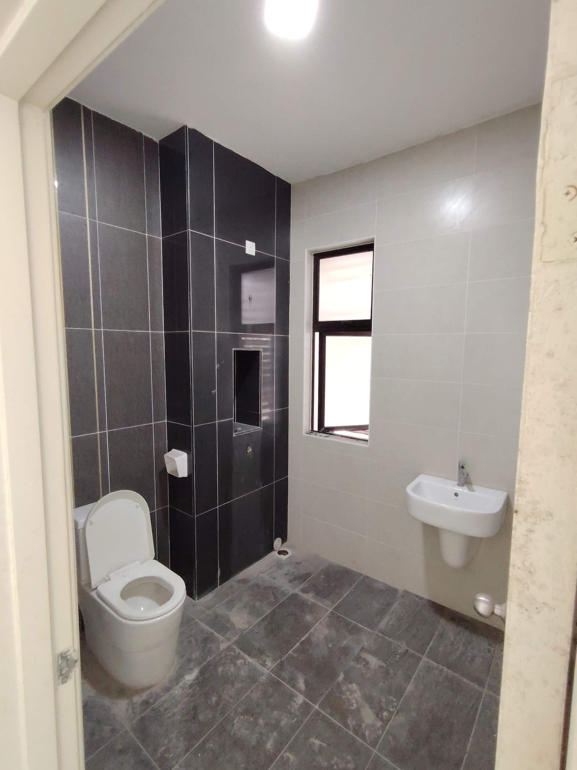 2-Storey Semi-D End Lot Taman Pulai Hijauan 10