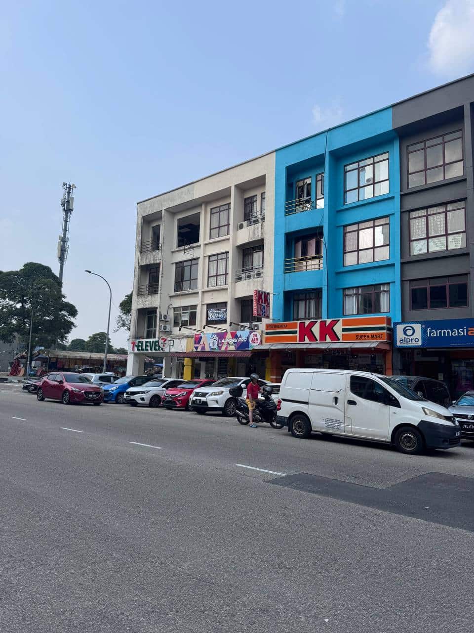 4-Storey Shoplot Permas Jaya 10 3