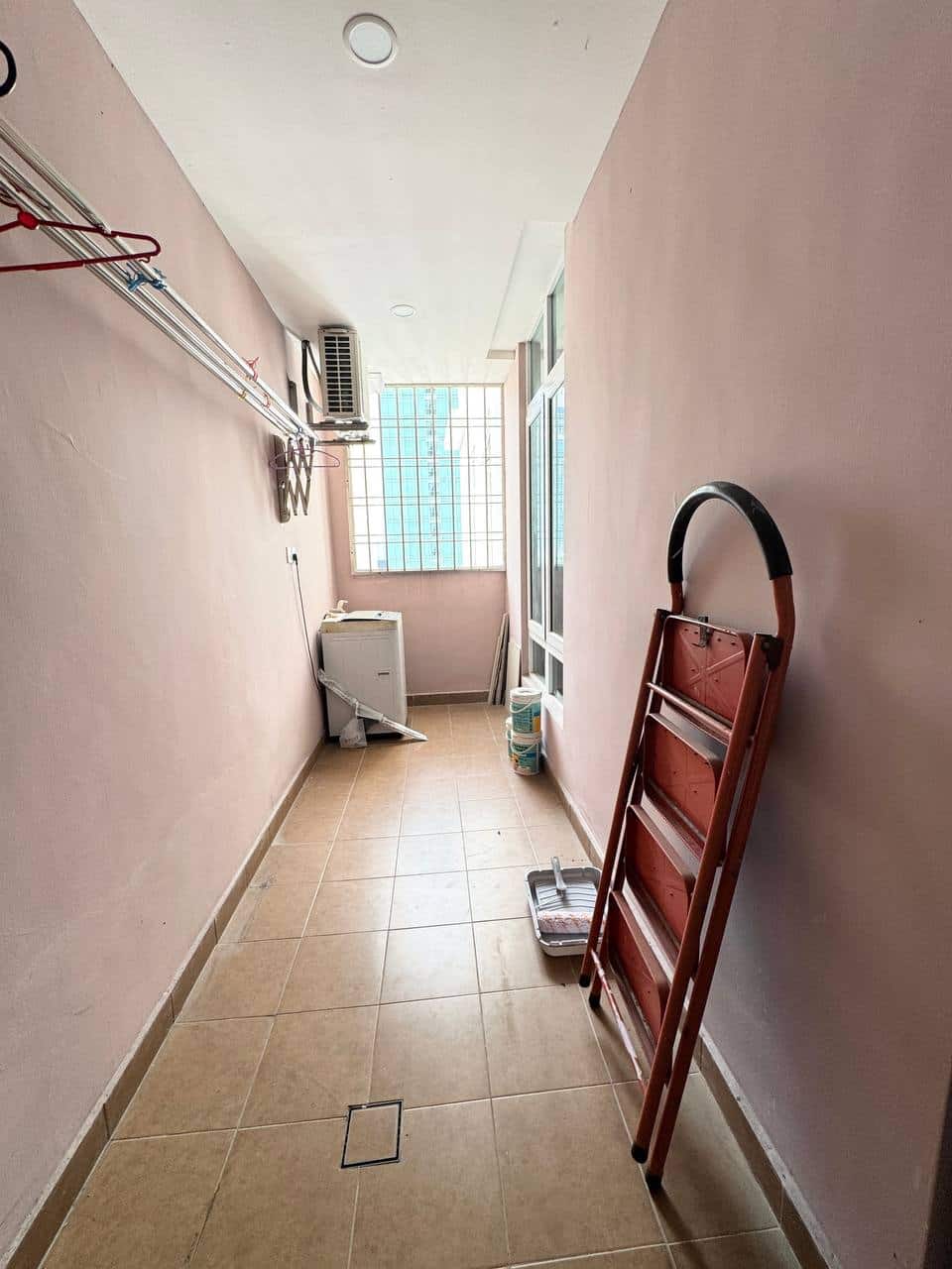 Condo Medini 9