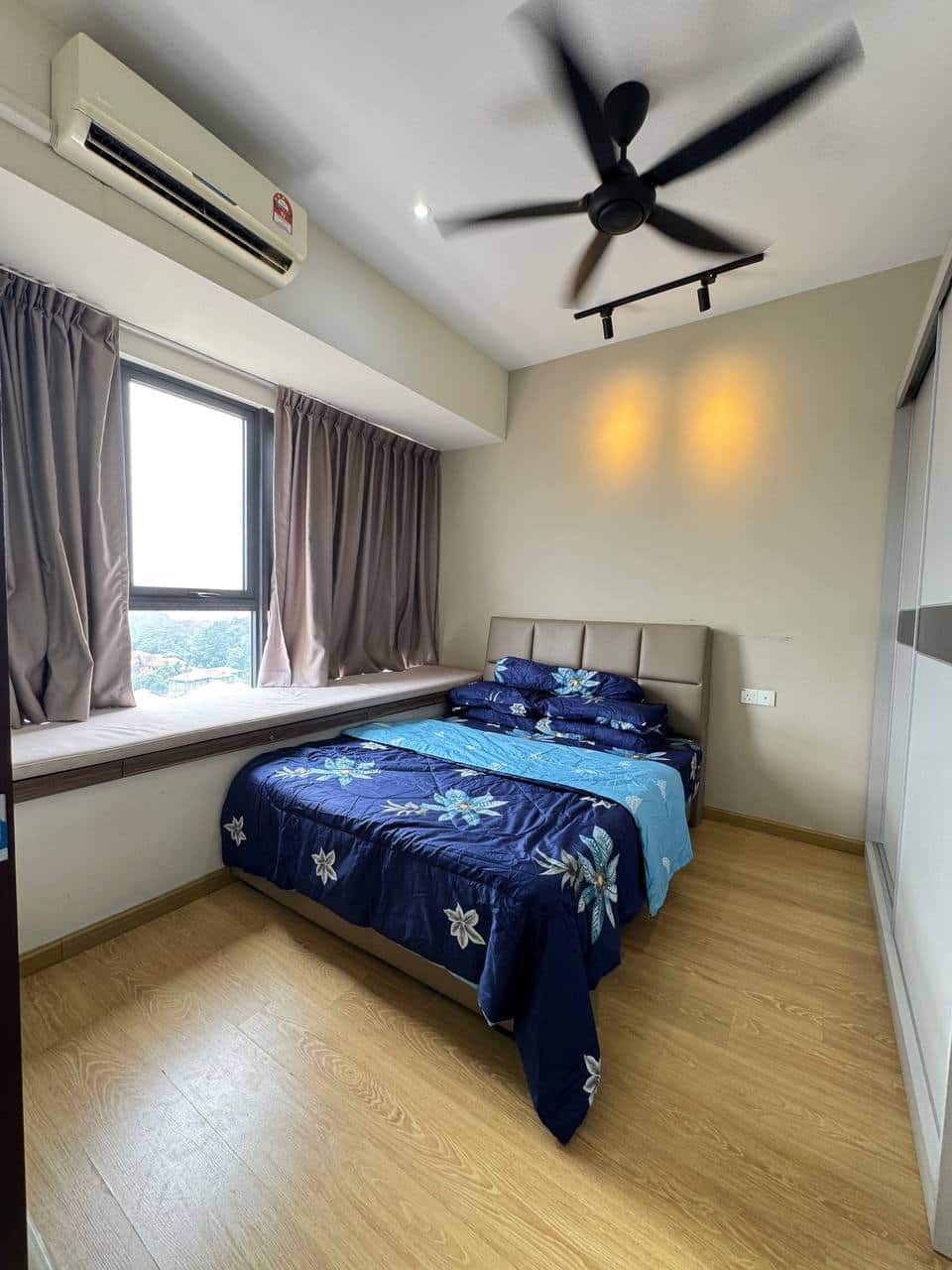 Condo Amberside @ Country Garden Danga Bay 9