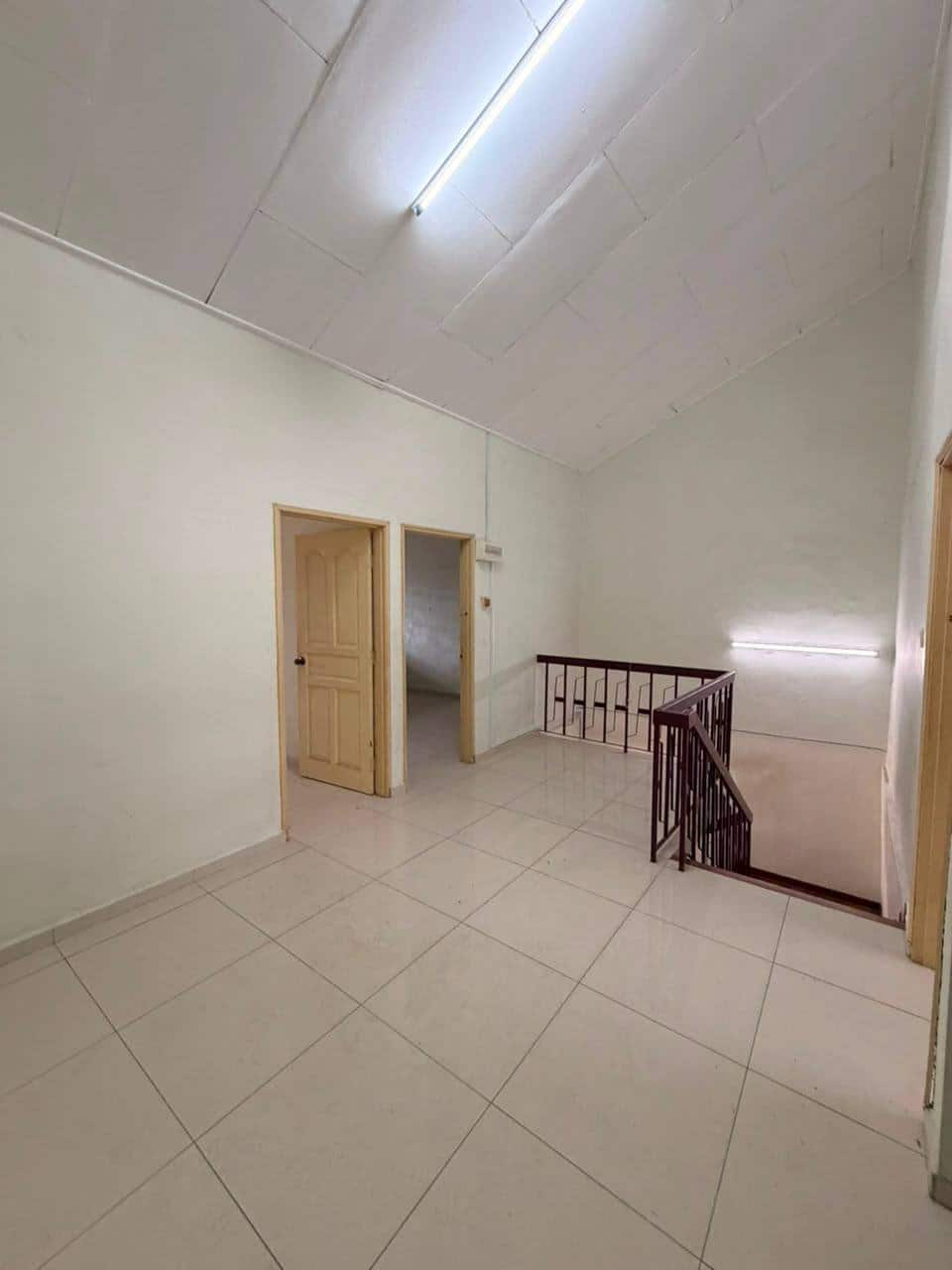 2-Storey Terrace Taman Pelangi 4