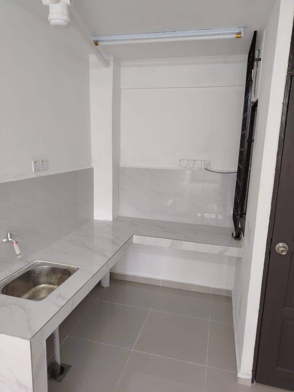 Low Cost Flat Taman Putri Kulai 12