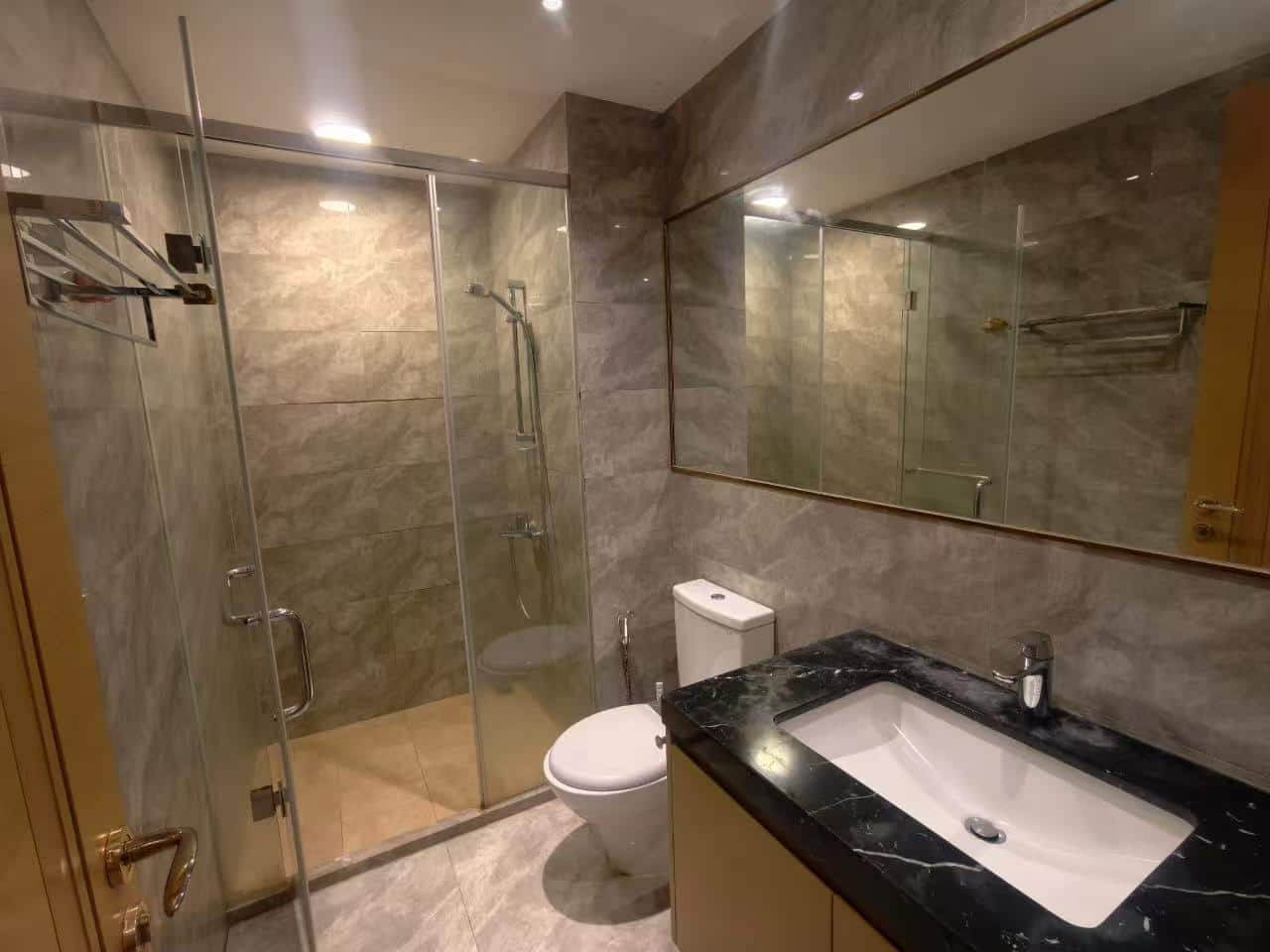For  Sale  (GS4401)

Fully Address : Block A5 High… 2
