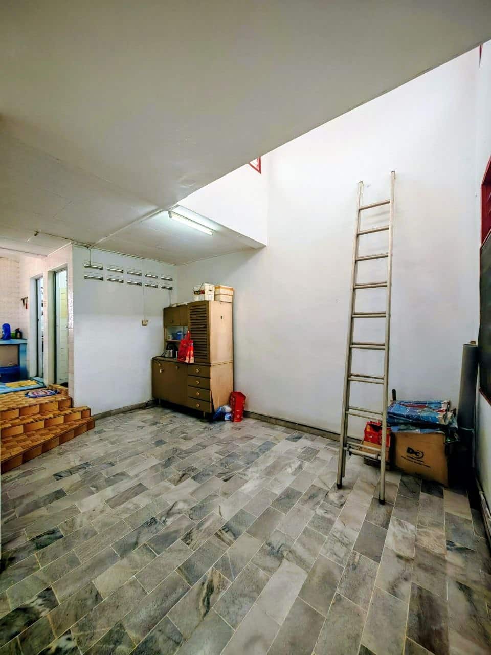 ⭕update 最新照片
好貨不等人
来来来！好货不等人
皇后单层排屋出售
Single Store… 9