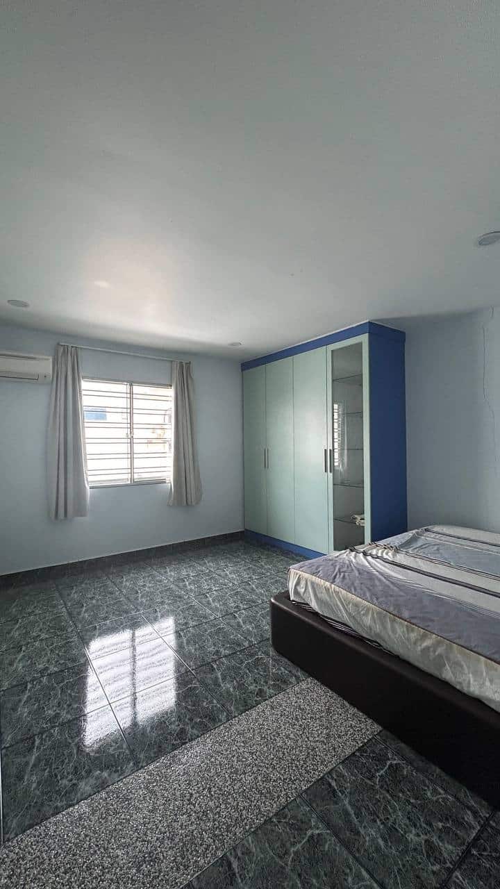 For Rent

Property Name: Nusa Perintis Gelang Pata… 7