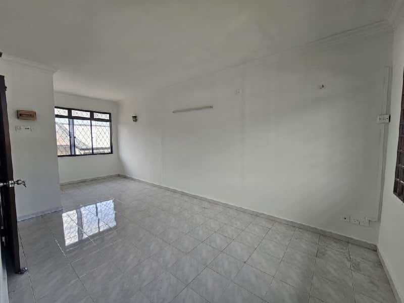 FOR SALE :

Johor Jaya
Asking Price: RM348,000

Ke… 4