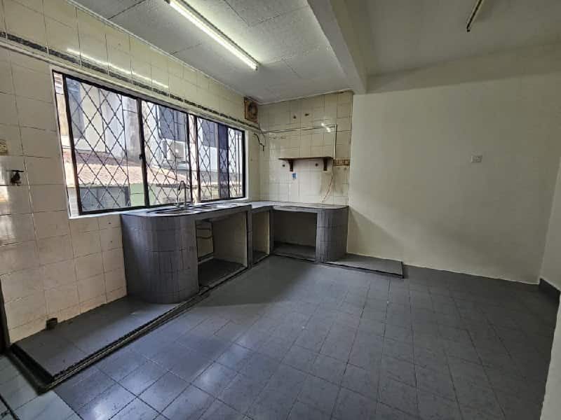 FOR SALE :

Johor Jaya
Asking Price: RM348,000

Ke… 10