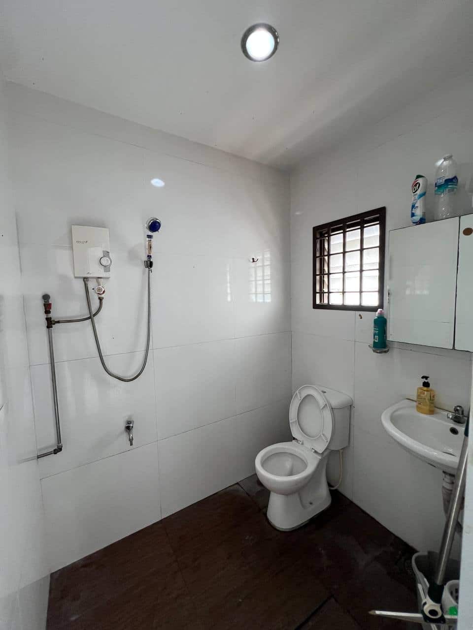 For Sale (AO0525)
Imperial jade 2.5 Storey 
地址: Ja… 5