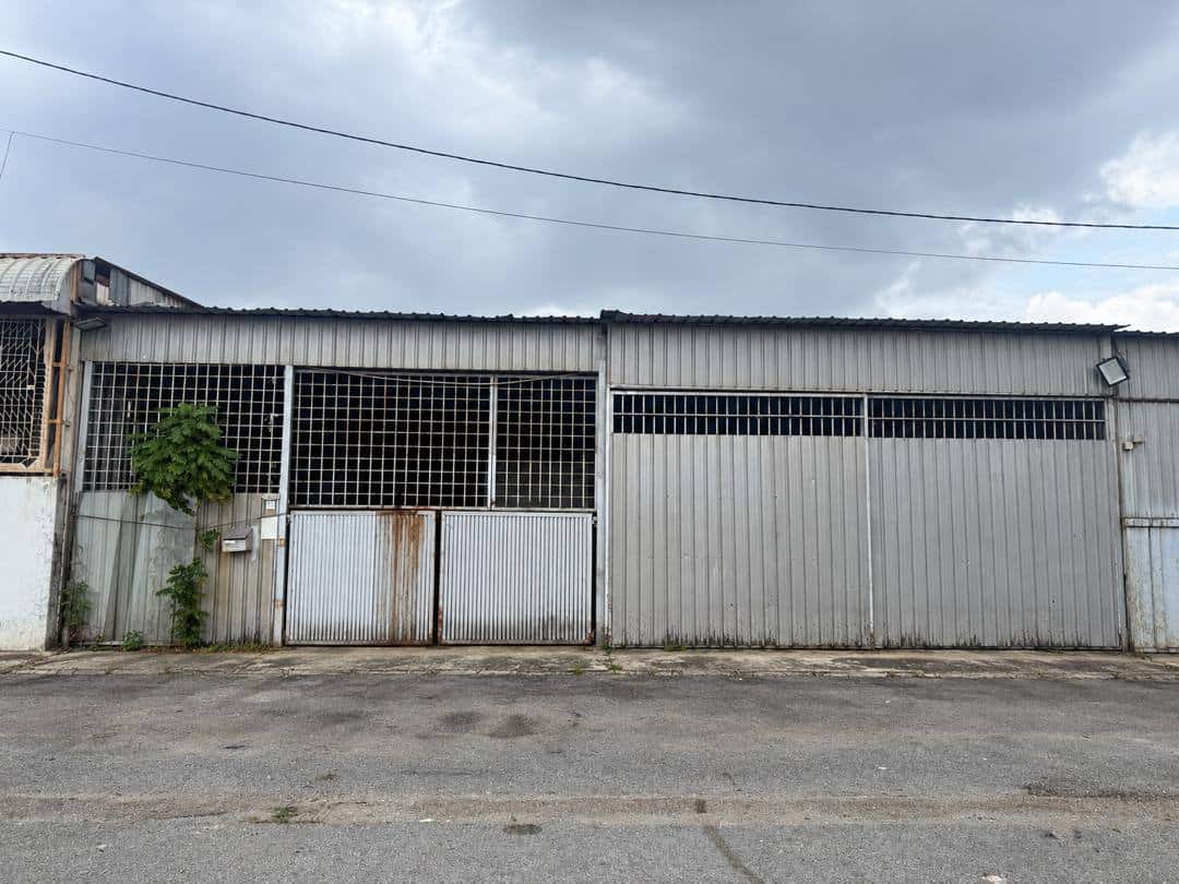 For Sale

Mount Austin 
Jalan Mutiara Emas 

2 adj… 5