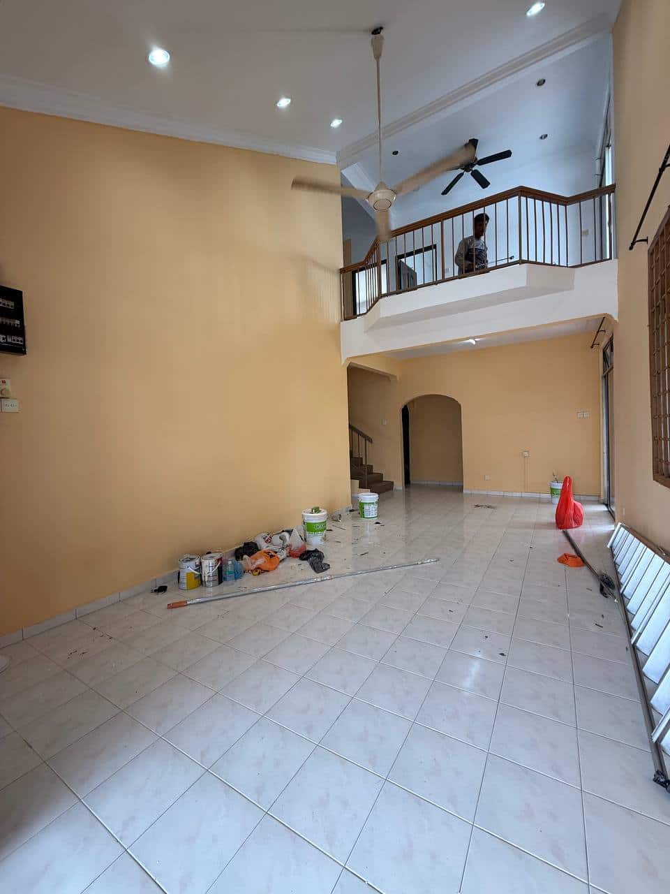 *For Rent*   FF0033

*Taman Megah Ria*

- 1.5 Stor…