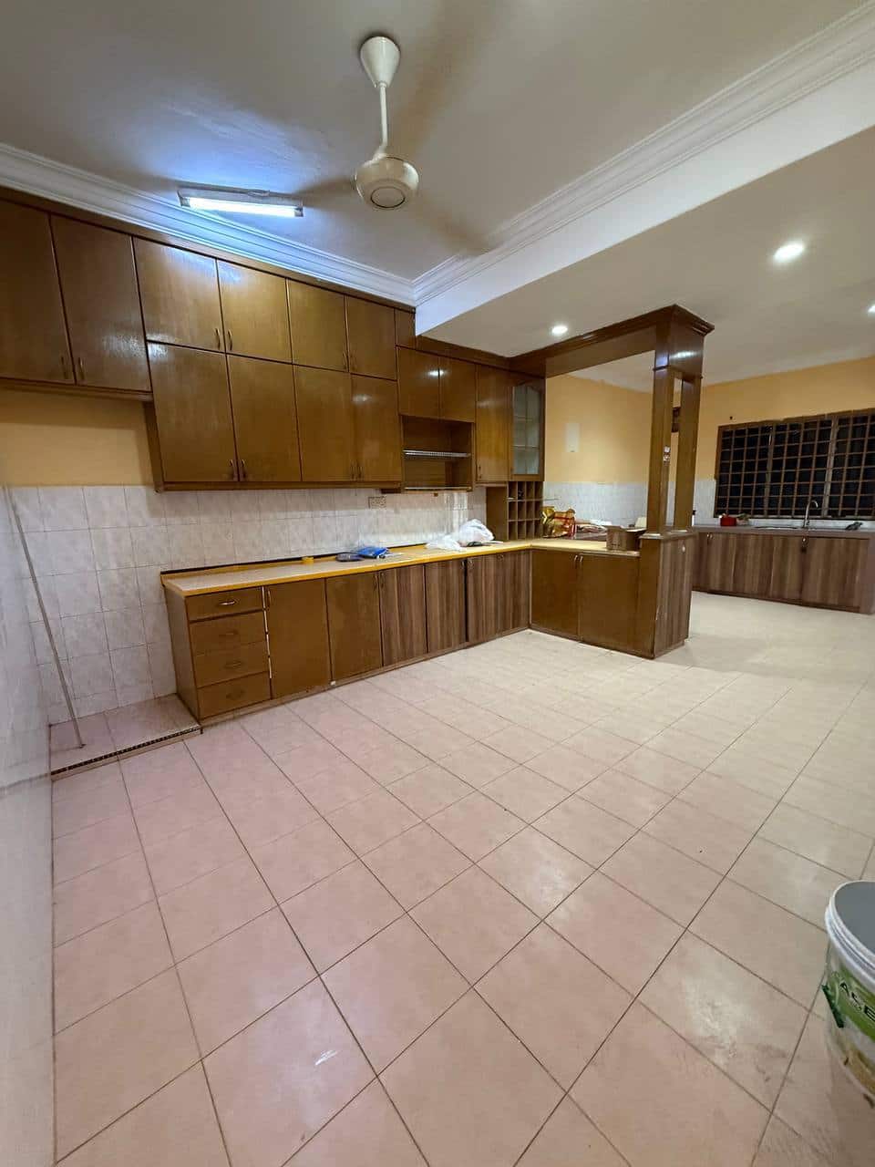 *For Rent*   FF0033

*Taman Megah Ria*

- 1.5 Stor… 2
