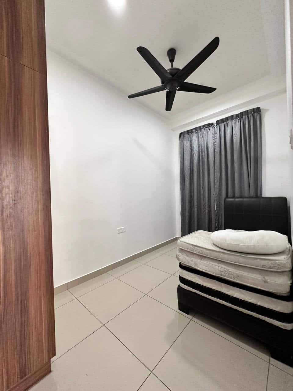 M condo @ Larkin

middle floor
3 Bedroom, 2 Bathro… 9