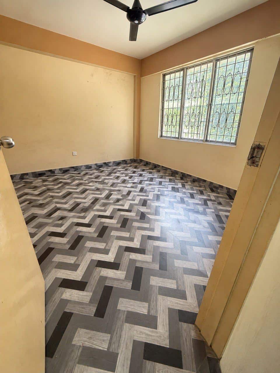 FOR SALE 📍
Block D @ Jalan EJ 8/x @ Sri Orkid @ Eh… 4