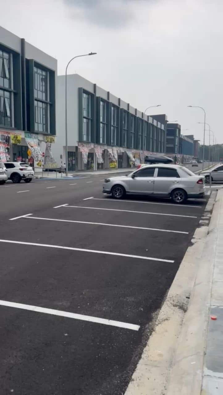 3-Storey Shoplot Permas Avenue 4