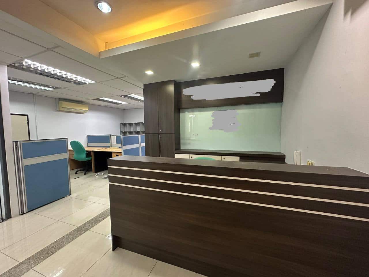 3-Storey Shoplot Taman Johor Jaya 5