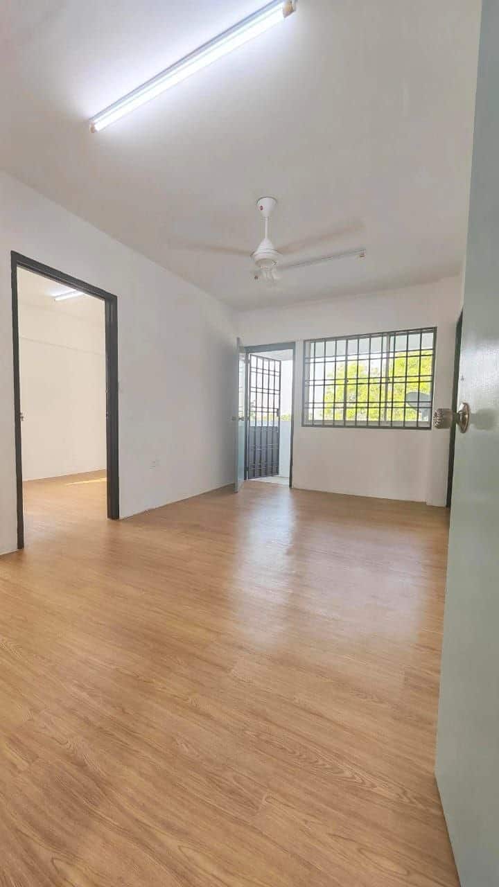 Low Cost Flat Taman Rinting 2