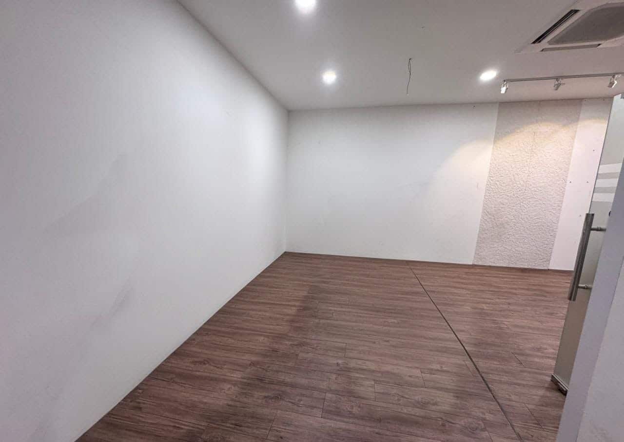Shoplot Taman Mount Austin 6
