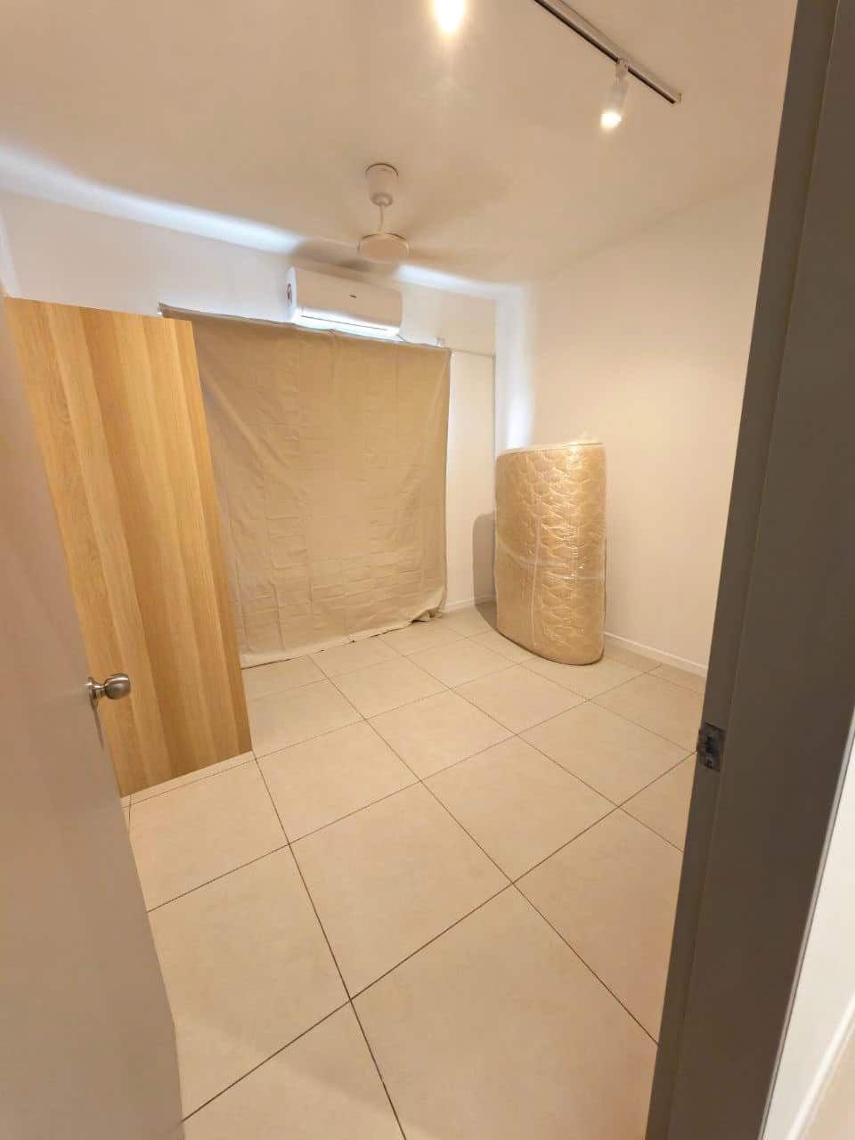 Service Apartment Taman D Utama Perling 7
