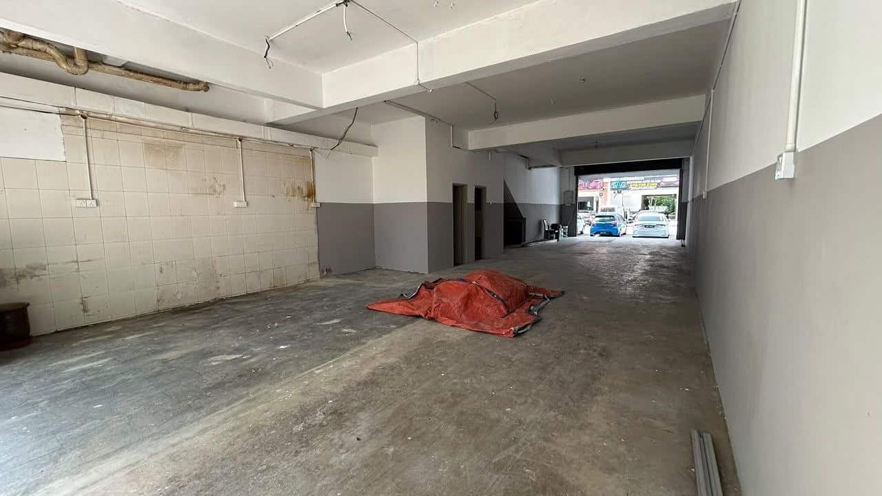 Service Apartment Taman Austin Perdana 7