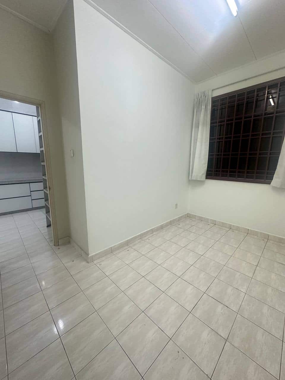 1-Storey Terrace Permas Jaya 5