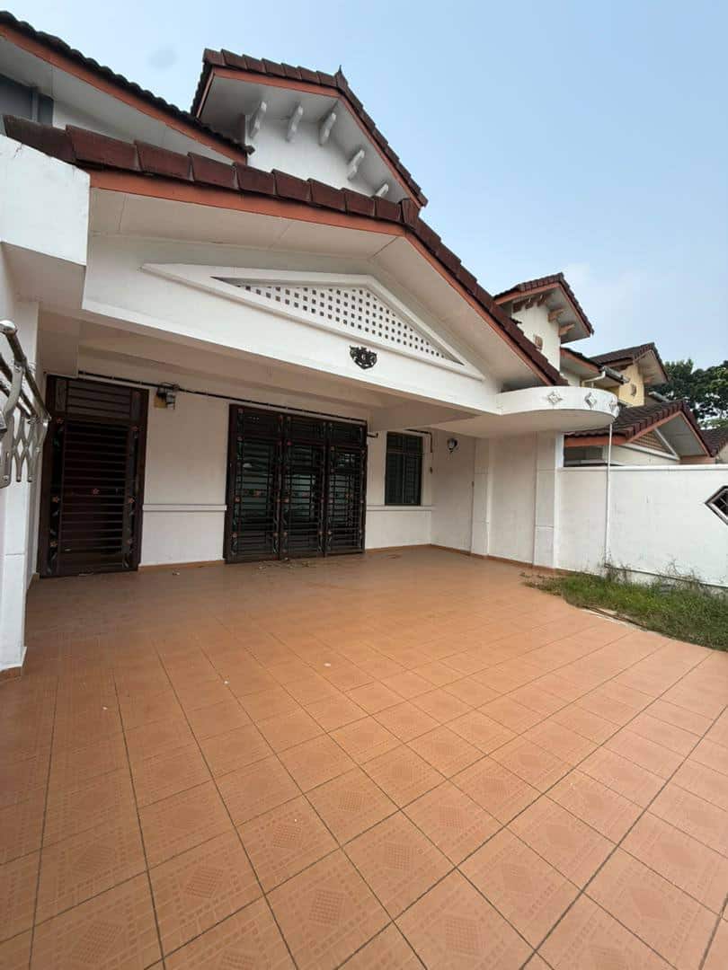 Double Storey Terrace House Taman Puteri Wangsa 2