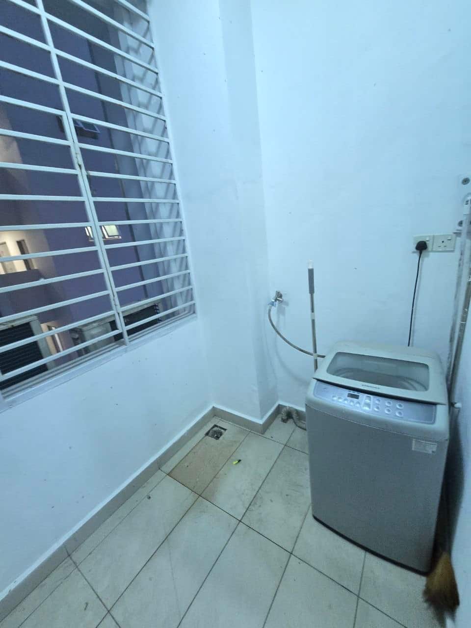 Condominium Twin Galaxy Residence 10