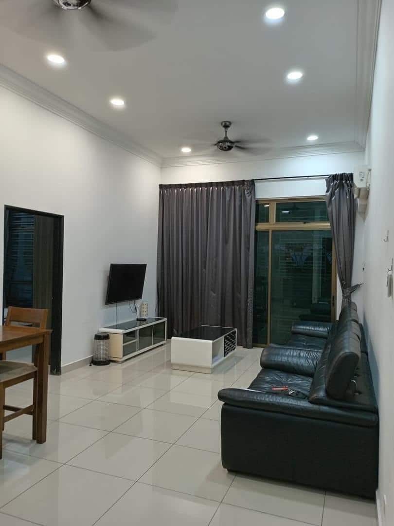 Apartment Plentong 1