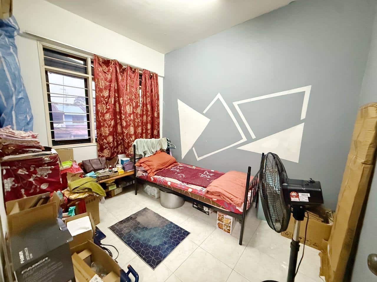 Flat Taman Perling 5