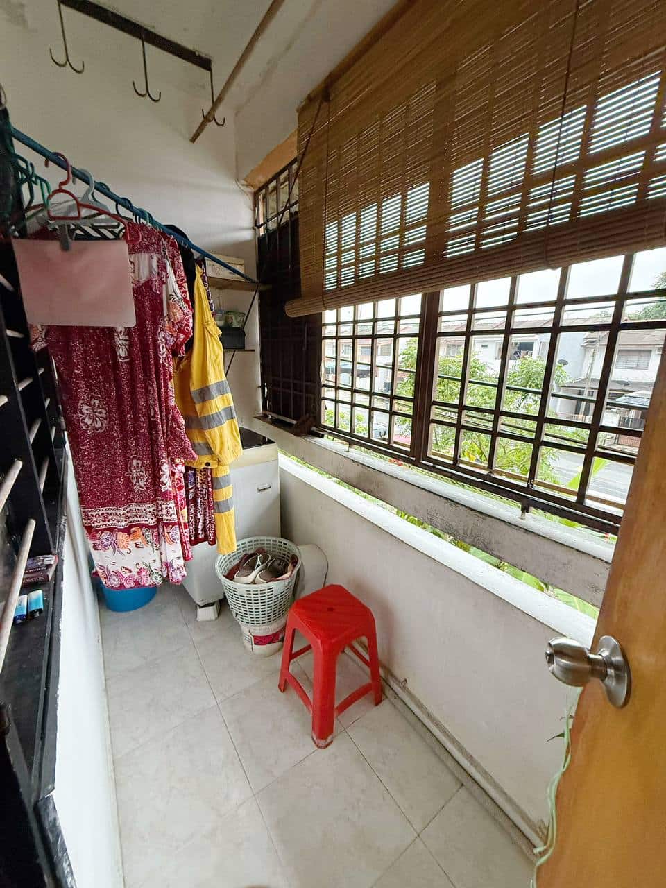 Flat Taman Perling 9