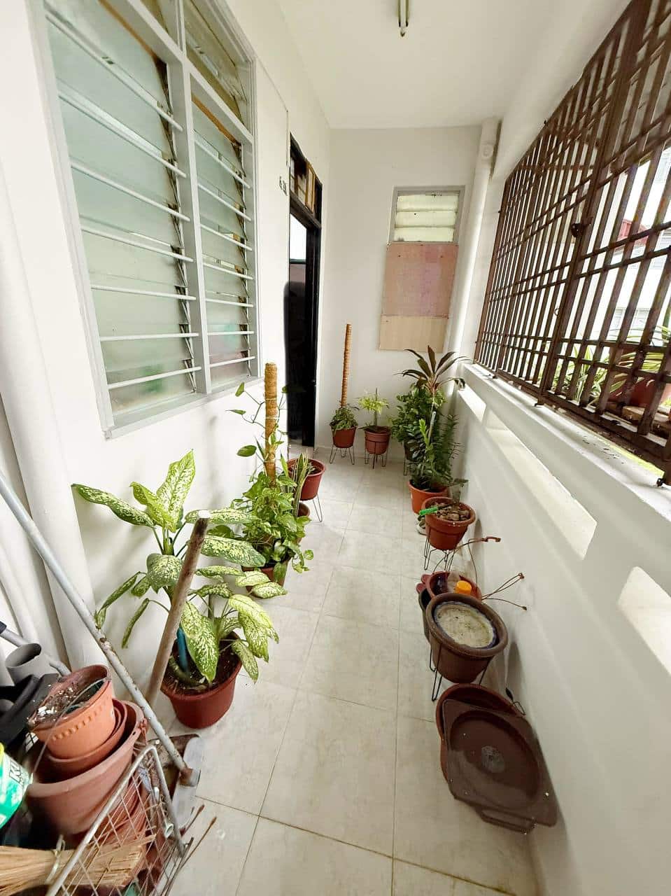 Flat Taman Perling 1