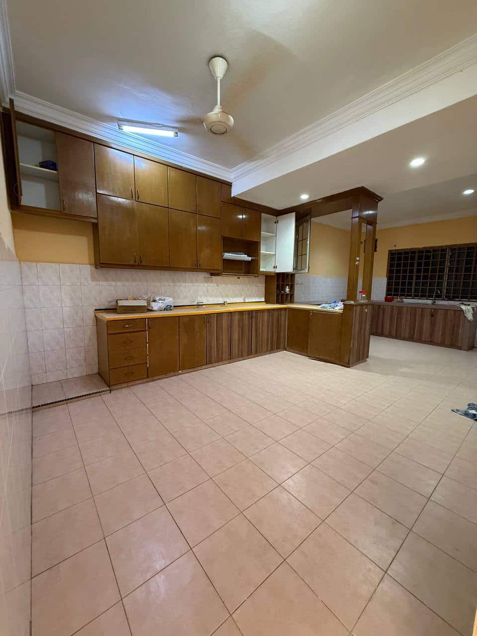 1.5-Storey Semi-D Taman Megah Ria 8
