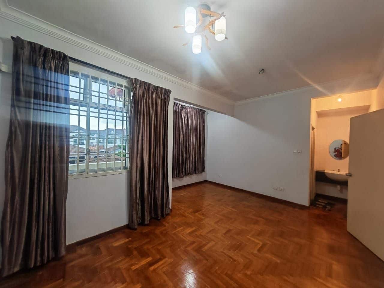 1.5-Storey Terraced House Taman Daya 1