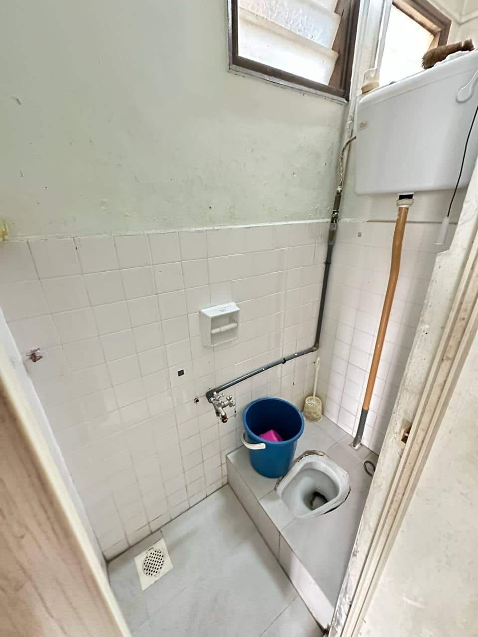 Low Cost Flat Taman Perling 6