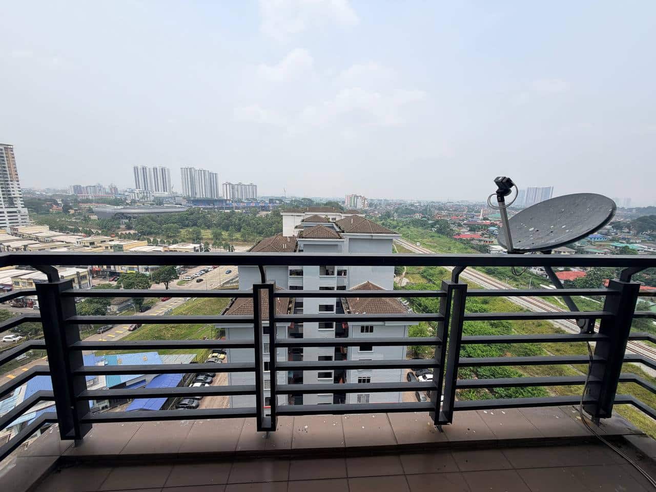 Apartment M Tiara Apartment Larkin 5