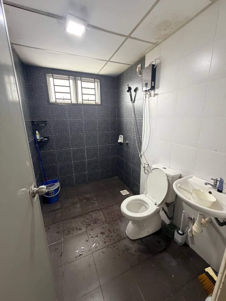 Apartment M Tiara Apartment Larkin 10